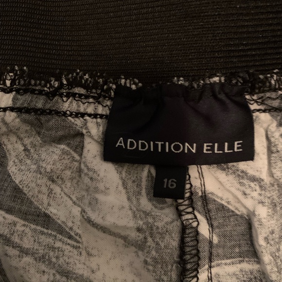 Printed Skorts - Picture 4 of 4